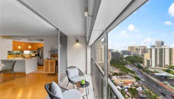 Keoni Ana condo # 1204, Honolulu, Hawaii - photo 4 of 22