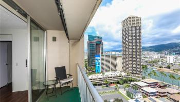 Keoni Ana condo # 1307, Honolulu, Hawaii - photo 2 of 25