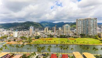 Keoni Ana condo # 1307, Honolulu, Hawaii - photo 4 of 23