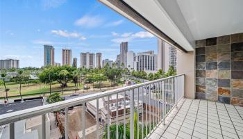 Keoni Ana condo # 204, Honolulu, Hawaii - photo 1 of 20