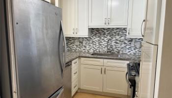 430 Lewers Street Honolulu - Rental - photo 3 of 17