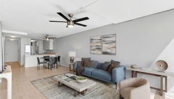 Kahala Towers condo # A2002, Honolulu, Hawaii - photo 3 of 25