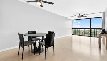 Kahala Towers condo # A2002, Honolulu, Hawaii - photo 5 of 25