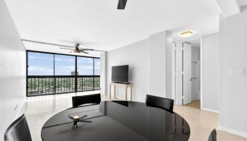 Kahala Towers condo # A2002, Honolulu, Hawaii - photo 6 of 25