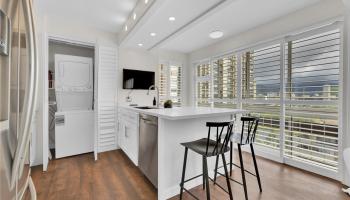 Palms Inc condo # 1301, Honolulu, Hawaii - photo 3 of 24