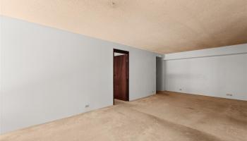 Palms Inc condo # 304, Honolulu, Hawaii - photo 3 of 24