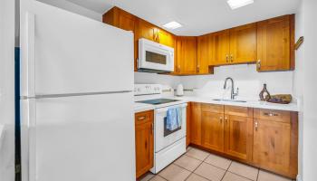 Palms Inc condo # 309, Honolulu, Hawaii - photo 5 of 25