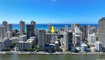 Palms Inc condo # PH1, Honolulu, Hawaii - photo 2 of 25