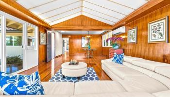 4316  Papu Circle Diamond Head, Diamond Head home - photo 3 of 25