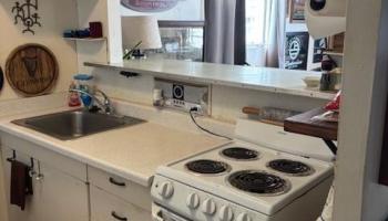 Seaside Towers condo # 902, Honolulu, Hawaii - photo 3 of 8