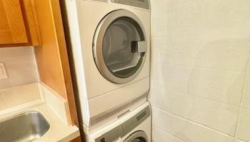 435 Seaside Street Honolulu - Rental - photo 4 of 19