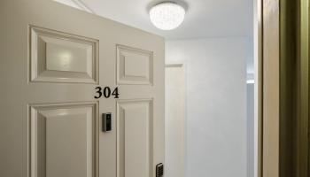 435 Walina Street Honolulu - Rental - photo 2 of 20