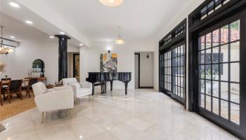 4363  Kilauea Ave Kahala Area, Diamond Head home - photo 4 of 24