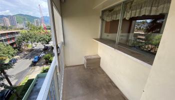 439 Keoniana Street Honolulu - Rental - photo 2 of 13