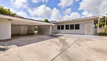 44  Akamu Place Nuuanu Area, Honolulu home - photo 2 of 25