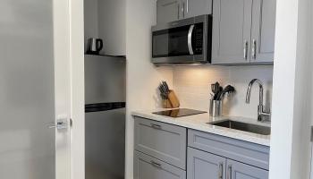 Royal Garden At Waikiki condo # 1612, Honolulu, Hawaii - photo 6 of 21