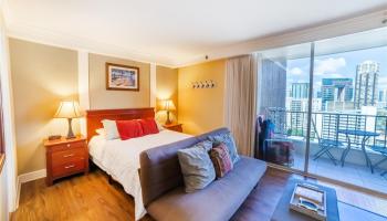 Royal Garden At Waikiki condo # 1804, Honolulu, Hawaii - photo 1 of 16