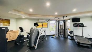 440 Olohana St Honolulu - Rental - photo 3 of 11