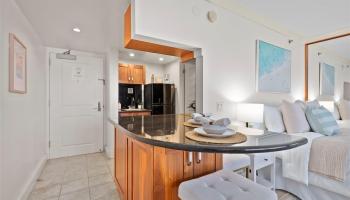 Royal Garden At Waikiki condo # 2108, Honolulu, Hawaii - photo 4 of 25