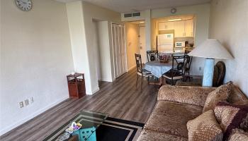 440 Seaside Ave Honolulu - Rental - photo 6 of 20