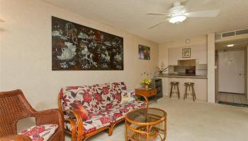 Seaside Suites condo # 605, Honolulu, Hawaii - photo 3 of 18