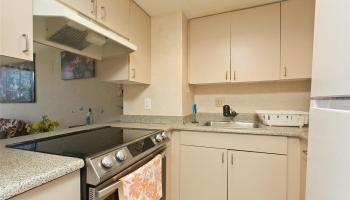 Seaside Suites condo # 605, Honolulu, Hawaii - photo 6 of 18