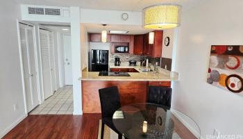 440 Seaside Ave Honolulu - Rental - photo 3 of 14