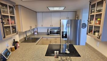 Seaside Suites condo # 903, Honolulu, Hawaii - photo 6 of 25
