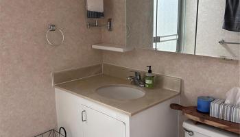 440 Seaside Ave Honolulu - Rental - photo 6 of 13