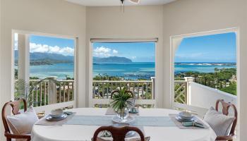 44-097  Kalenakai Place Bay View Garden, Kaneohe home - photo 3 of 24