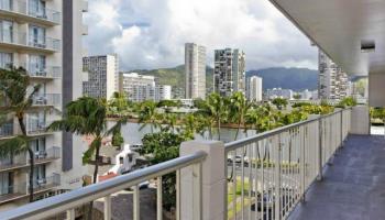 441 Lewers St condo # 604, Honolulu, Hawaii - photo 1 of 10