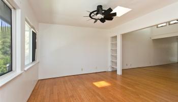 Yacht Club Terrace condo # 2204, Kaneohe, Hawaii - photo 6 of 24