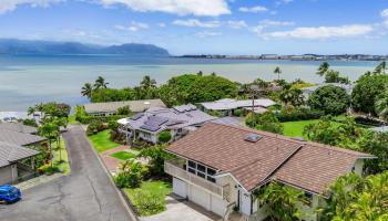 44-313 Kaneohe Bay Dr Kaneohe - Multi-family - photo 2 of 25