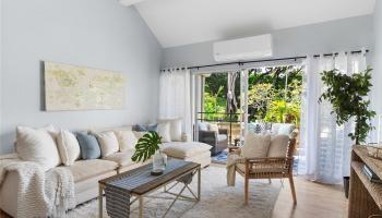 Yacht Club Knolls condo # 5, Kaneohe, Hawaii - photo 4 of 25