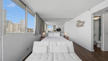 Aloha Surf Hotel condo # 810, Honolulu, Hawaii - photo 3 of 23