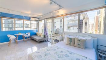 Aloha Surf Hotel condo # 903, Honolulu, Hawaii - photo 2 of 11