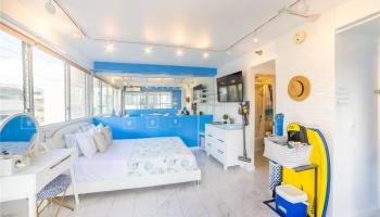 Aloha Surf Hotel condo # 903, Honolulu, Hawaii - photo 3 of 11