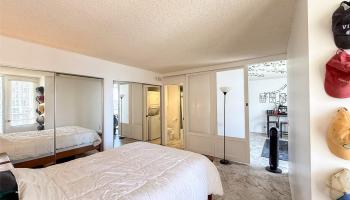 444 Nahua condo # 1605, Honolulu, Hawaii - photo 5 of 22