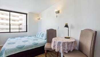 Hawaiian Monarch condo # 1003, Honolulu, Hawaii - photo 2 of 20