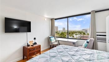 Hawaiian Monarch condo # 1007, Honolulu, Hawaii - photo 1 of 11