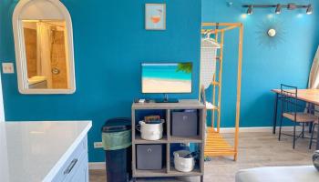 Hawaiian Monarch condo # 1105, Honolulu, Hawaii - photo 2 of 19