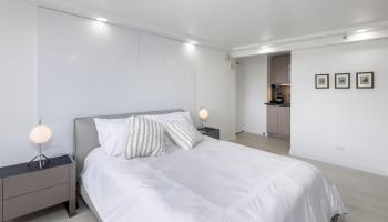 Hawaiian Monarch condo # 1308, Honolulu, Hawaii - photo 3 of 23