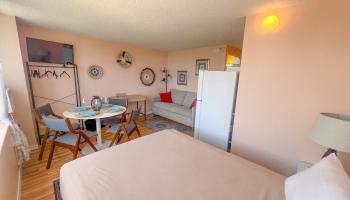 Hawaiian Monarch condo # 2105, Honolulu, Hawaii - photo 4 of 19