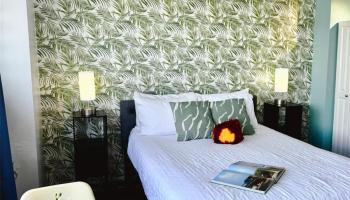 Hawaiian Monarch condo # 2513, Honolulu, Hawaii - photo 1 of 1