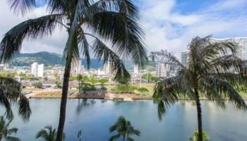 Hawaiian Monarch condo # 812, Honolulu, Hawaii - photo 6 of 14