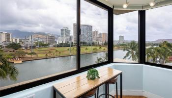 Hawaiian Monarch condo # 911, Honolulu, Hawaii - photo 2 of 8