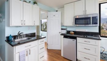 Hawaiian Monarch condo # 911, Honolulu, Hawaii - photo 4 of 8