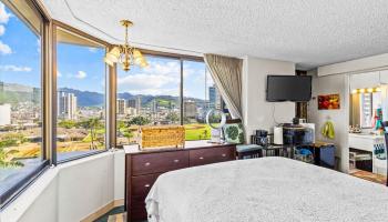 Hawaiian Monarch condo # 914, Honolulu, Hawaii - photo 3 of 17