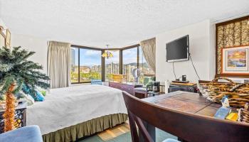 Hawaiian Monarch condo # 914, Honolulu, Hawaii - photo 5 of 17