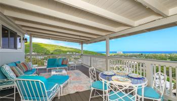 4446  Wahinekoa Place Waialae Nui-lwr, Diamond Head home - photo 2 of 25